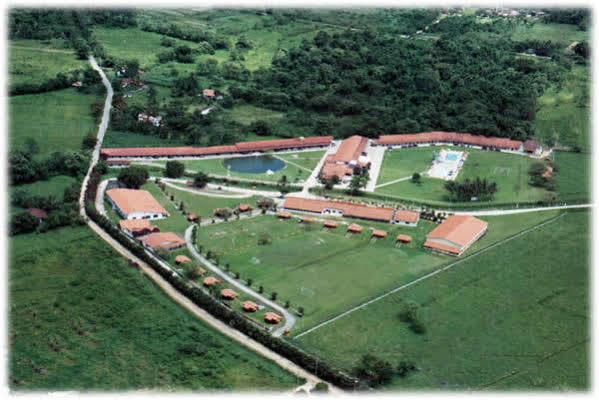 Hotel Fazenda 3 Poderes คารากัวตาตูบา ภายนอก รูปภาพ